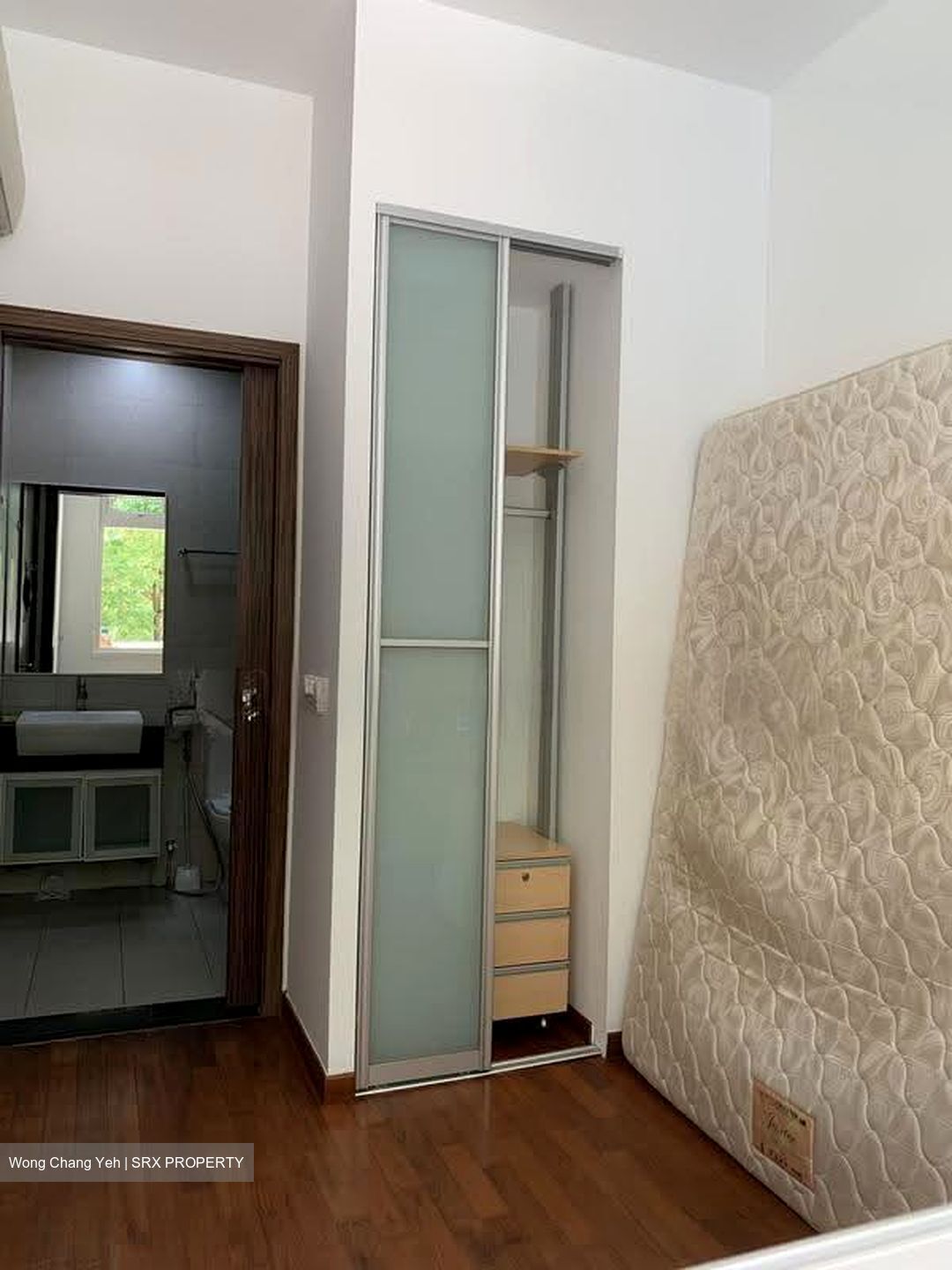 Suites @ Paya Lebar (D19), Apartment #614037201